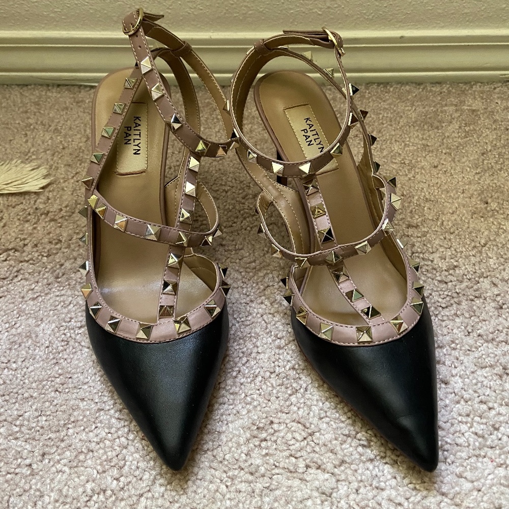 Kaitlyn pan Valentino dupes